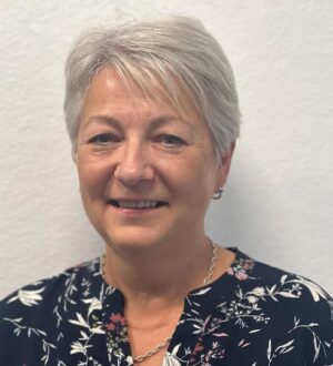 Deb Macdonald CAIB